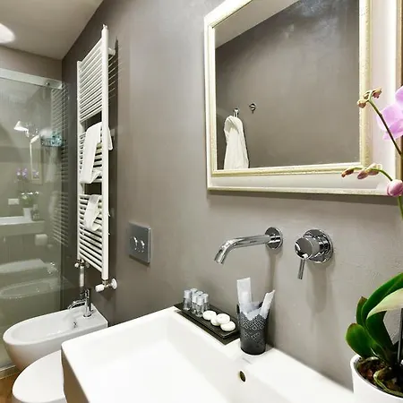 Apartment Dreams