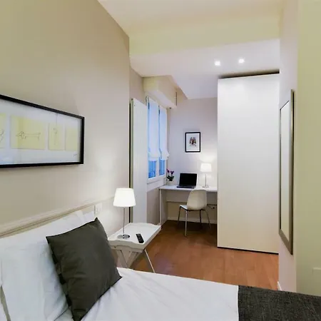 Apartment Dreams *